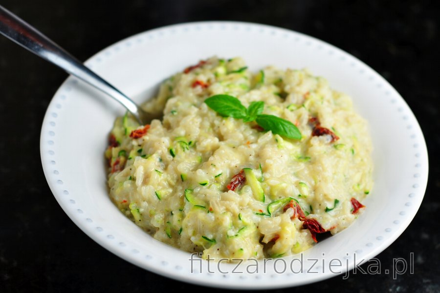 Lekkie kremowe risotto z cukinią