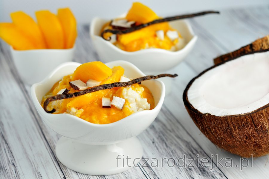 Zdrowy waniliowy ryż na mleku z mango